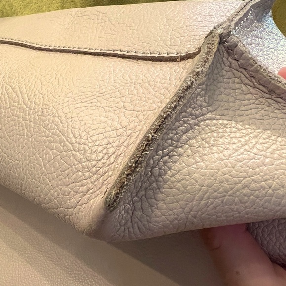 Mark & Graham Blush Daily Tote GENUINE LEATHER in AMAZING shape!! - Picture 10 of 11